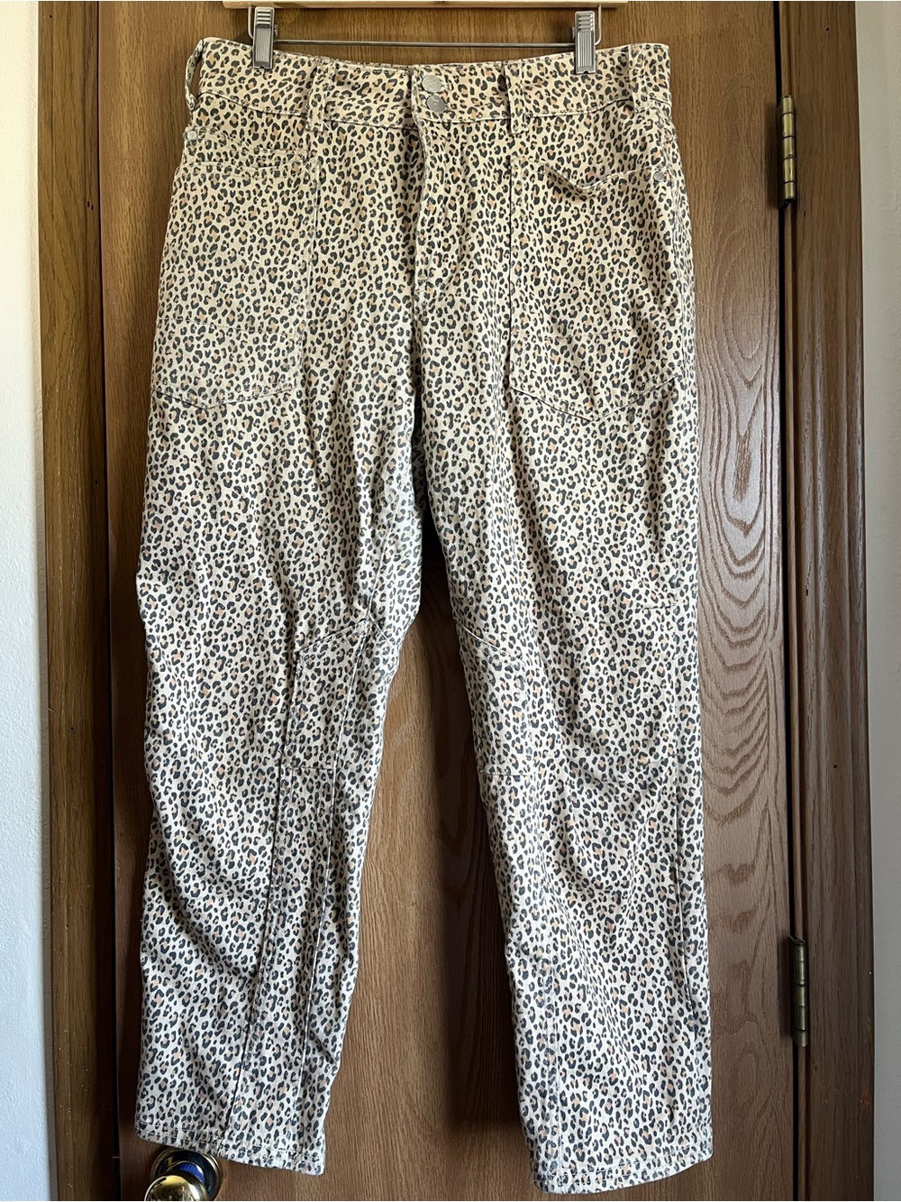 Anthropology PILCRO Leopard Print Women’s Casual Pants